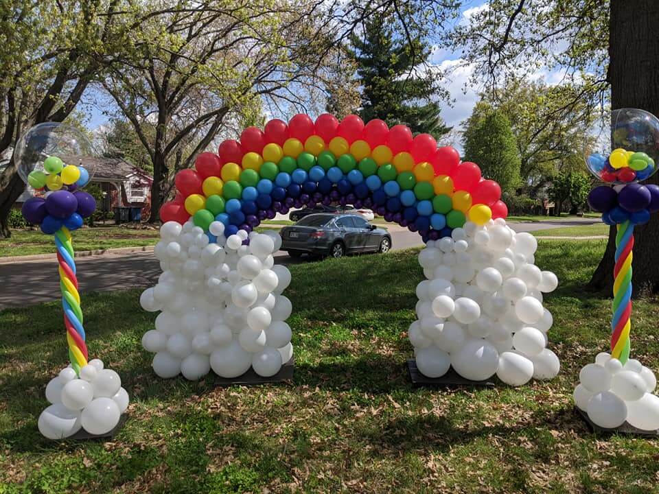 Balloon Yard Decor